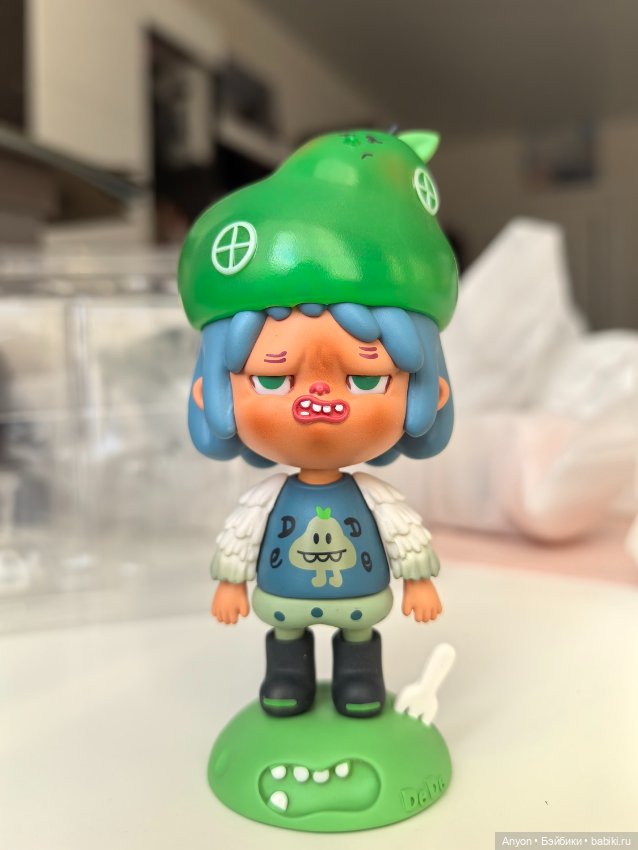 Фигурки фрукты из серии Odd town (фото 3)