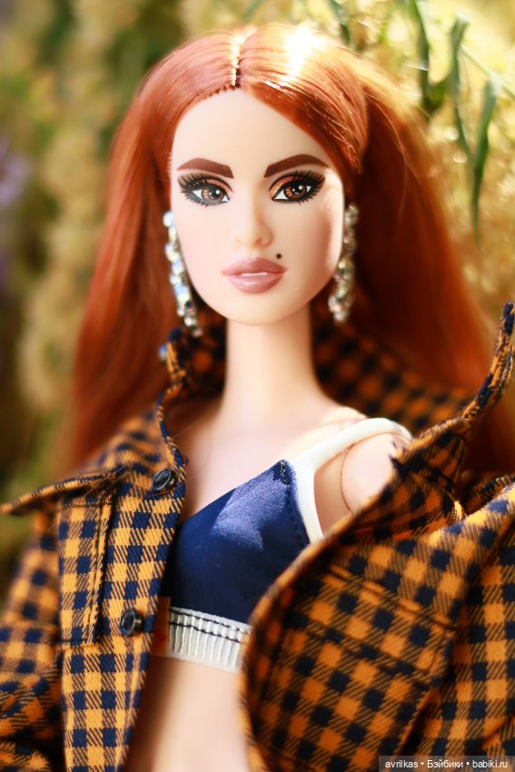 Barbie convention 2018 on the avenue