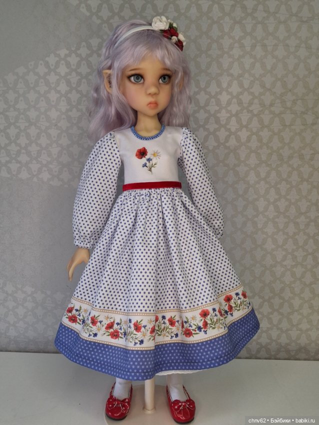 Платья для кукол Кайе виггс