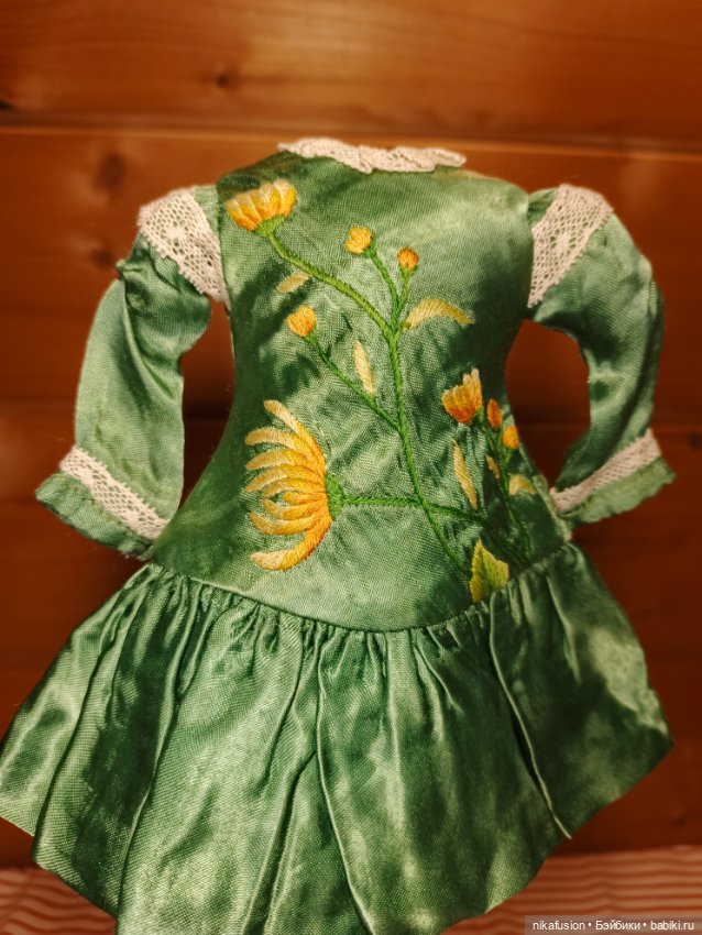 Платье шёлк на антикварную или винтажную куклу рост 28 см (фото 2)