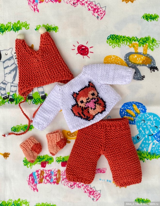 Костюм с бельчонком для мини малыша (фото 4)