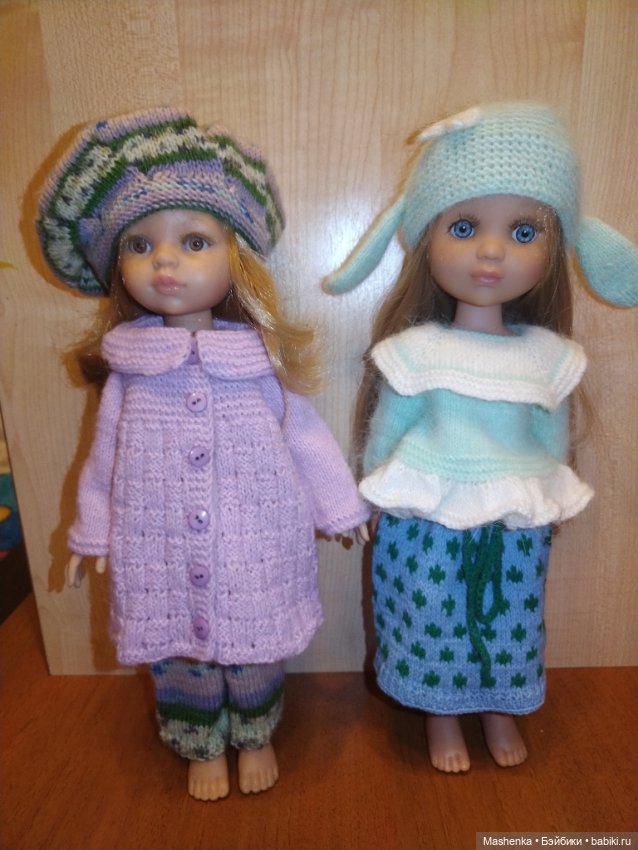Вязаная одежда для куклы Паола Рейна
