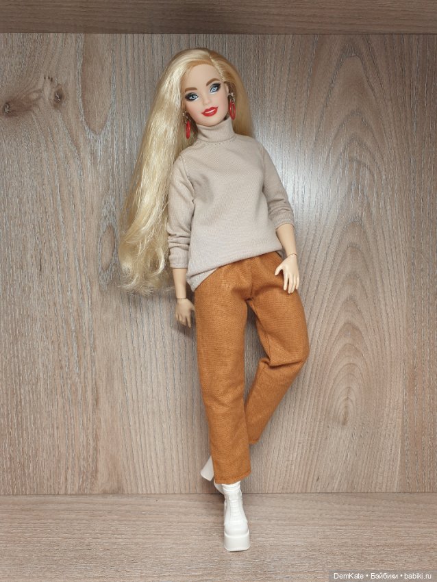 Комплект на Барби пышку — Одежда для кукол (фото 2)