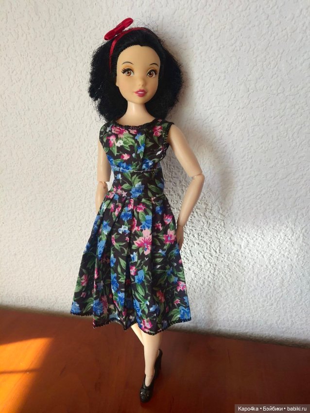 Белоснежка Disney Store на теле Бо Пип (Bo Peep) (фото 2)