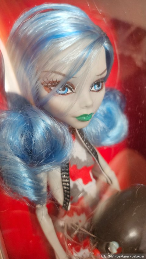 Monster High Гулия Йелпс (Ghoulia Yelps) со скутером (фото 3)