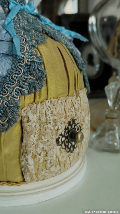 Большая фарфоровая игольница «Лазурный полдень» (фото 5)