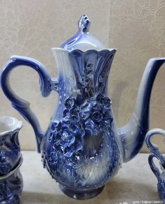 Небесно-голубой сервиз в перламутре (фото 4)