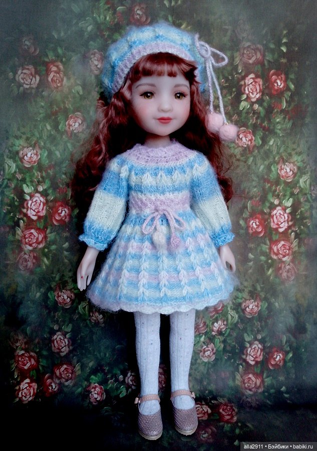 Платье, берет и чулочки для Руби Ред 37 см