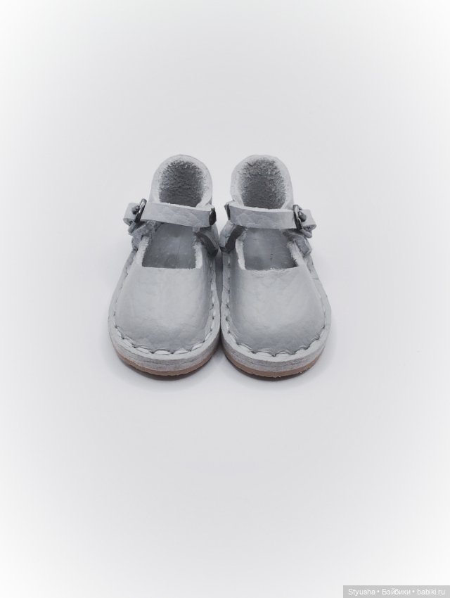 Ruby Red Siblies туфли серые, обувь для кукол 31 см