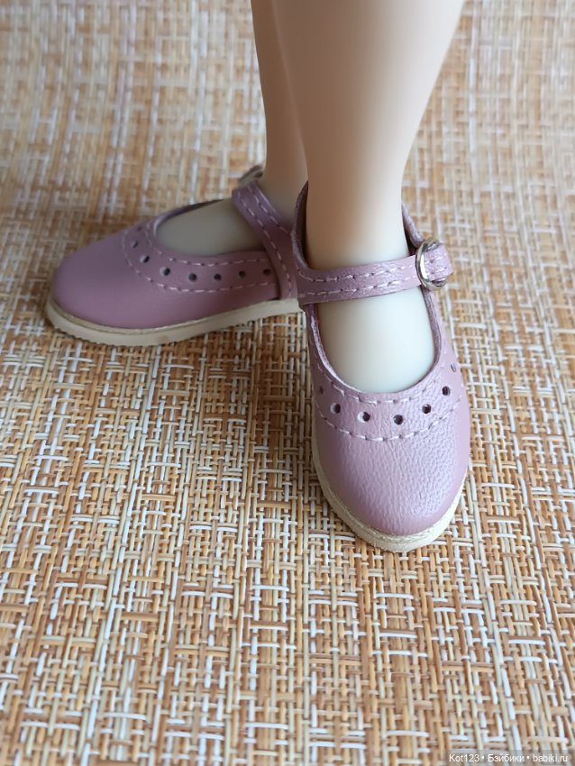 Туфельки для Руби Ред Ruby Red Fashion Friends (фото 4)