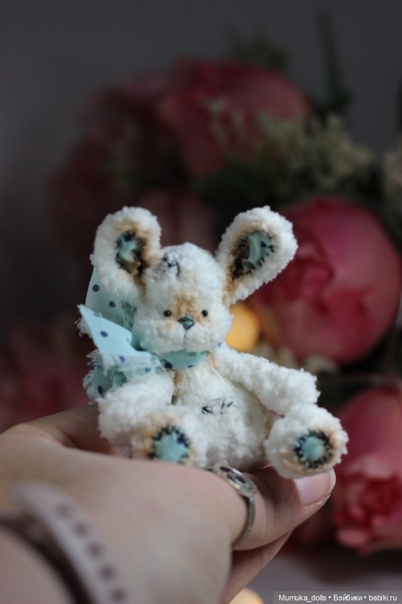 Авторский белый Зайка — Авторские игрушки (фото 4)
