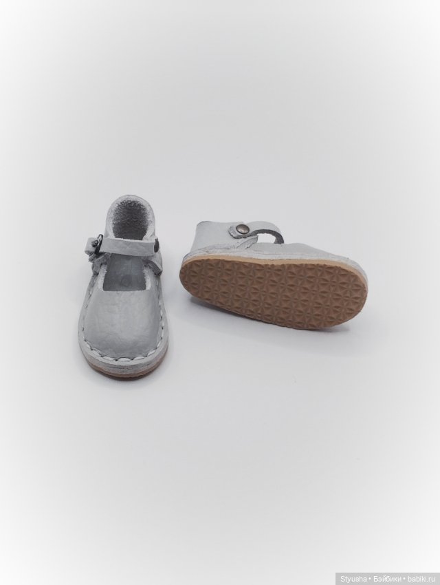 Ruby Red Siblies туфли серые, обувь для кукол 31 см (фото 5)