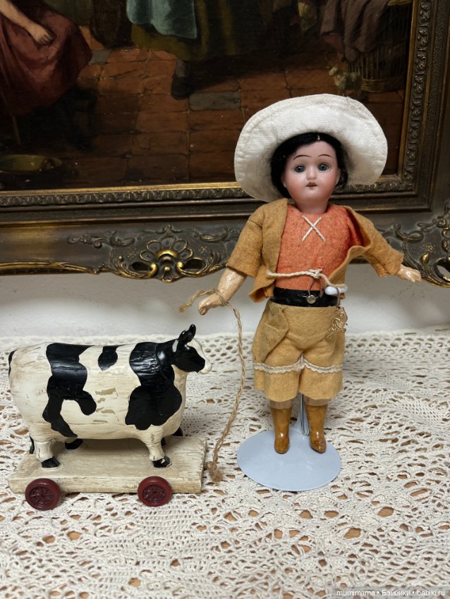 Хорошенькая миничка W. Göbel "Bavaria" рост 26 см (фото 5)