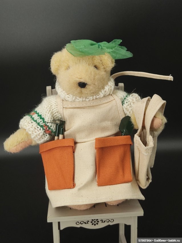 Лот аутфитов для мишек Muffy Vanderbear (фото 10)