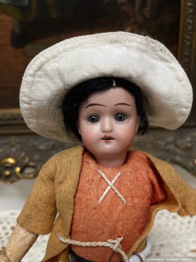 Хорошенькая миничка W. Göbel "Bavaria" рост 26 см (фото 3)