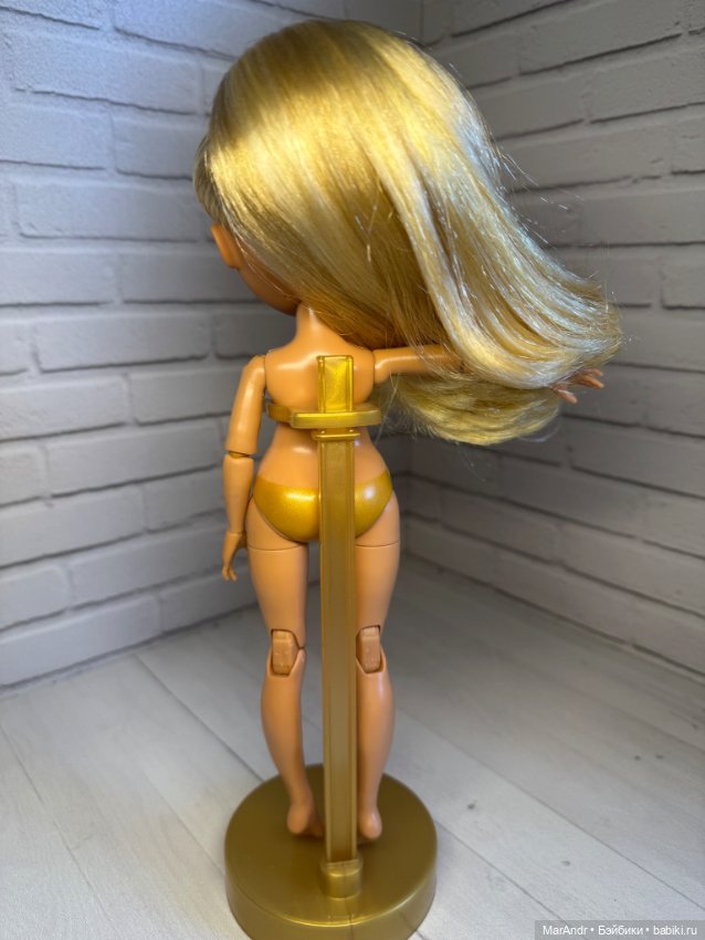 Кукла Rainbow High Мариса