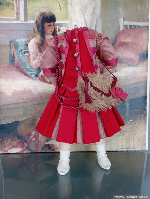Костюм для вашей красивой антикварной куклы