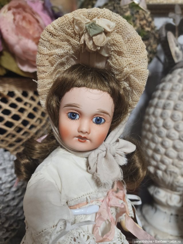 Антикварная французская куколка Лимож, 30 см