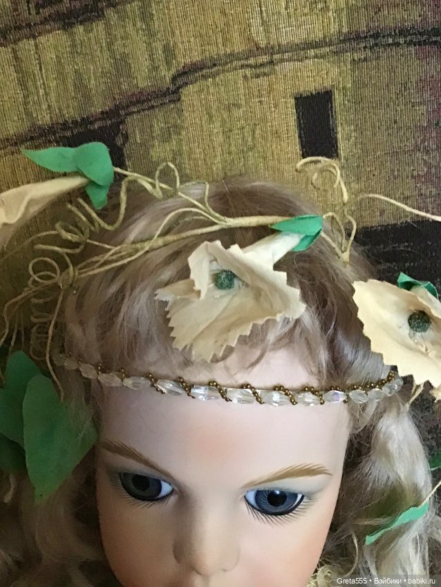 Старинная большая бутоньерка в виде веточки вьюнка (фото 9)