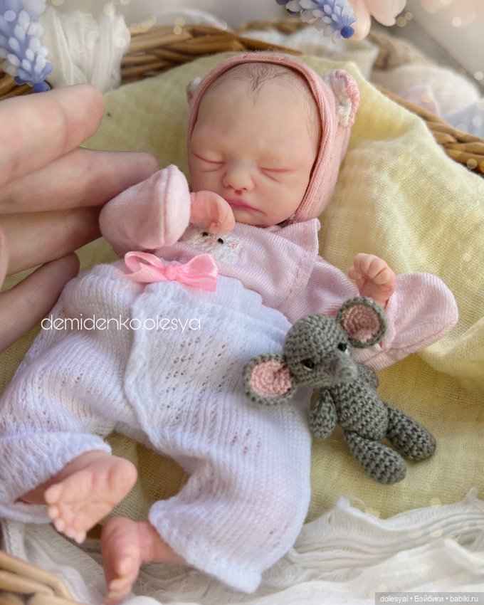 Миниатюрная кукла младенец Тея (фото 3)