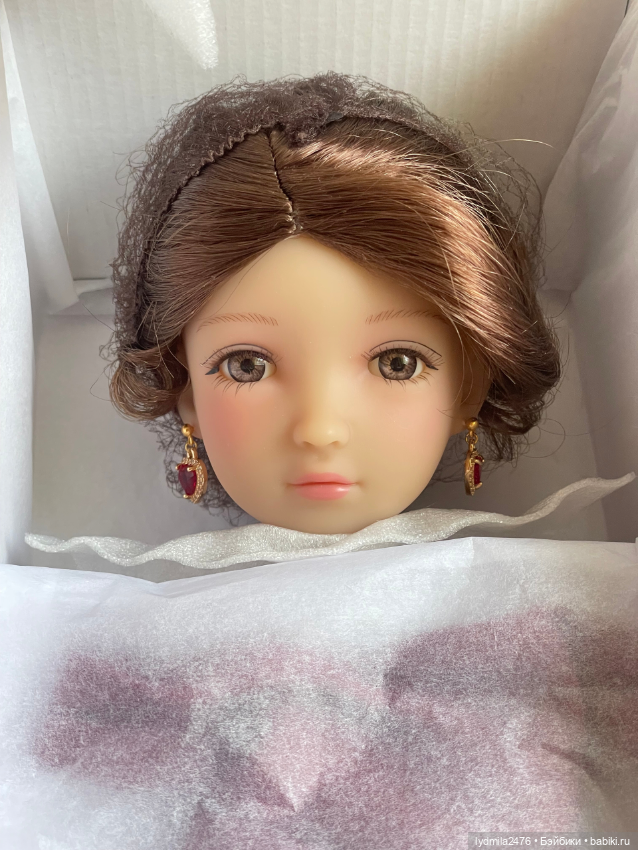 Амора Руби Ред — Коллекционные куклы (фото 4)
