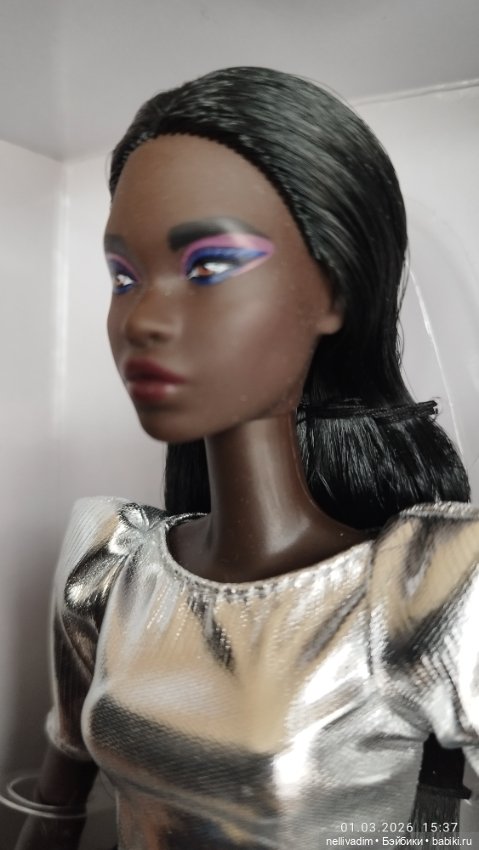 Кукла барби Лукс ( Barbie LOOKS) )#10 Симона (фото 4)