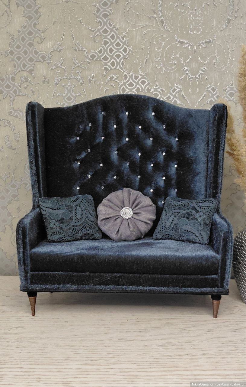 Диван бархат для кукол Паола Блайз Барби и других 1:6