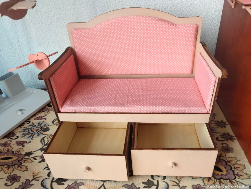 Диван с ящиками для кукол около 30 см (Паолок/Барби) (фото 4)