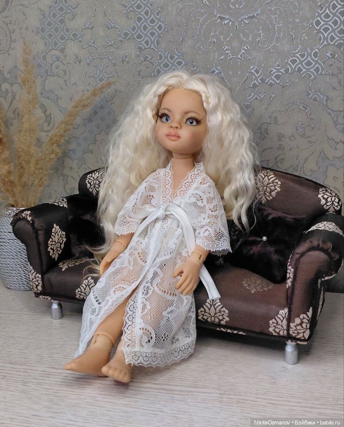 Мебель-диван для кукол Паола, Блайз, Барби 1:6 (фото 5)