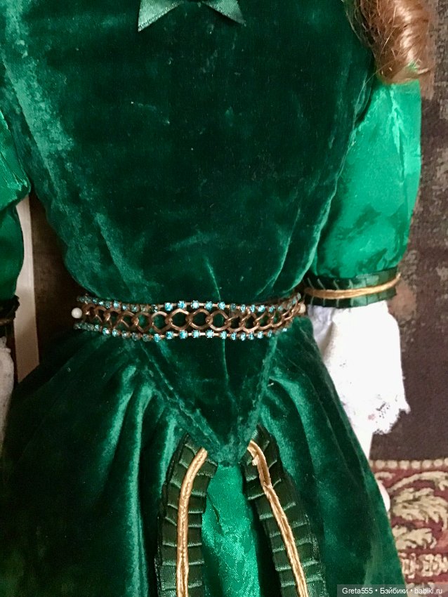 Бонет для антикварных кукол и реплик « Карминная Роза «