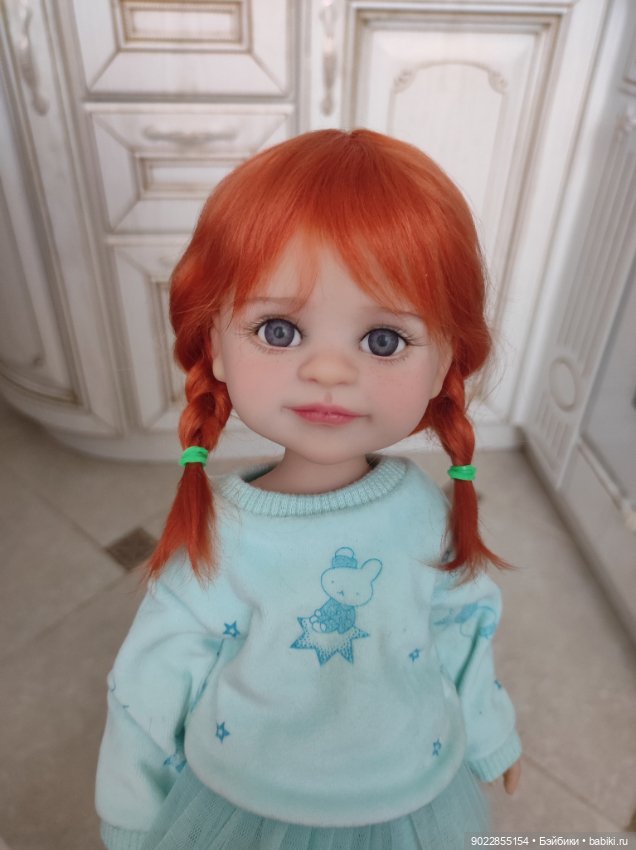 Продам очень красивый паричок из локонов козочки размер 8-9