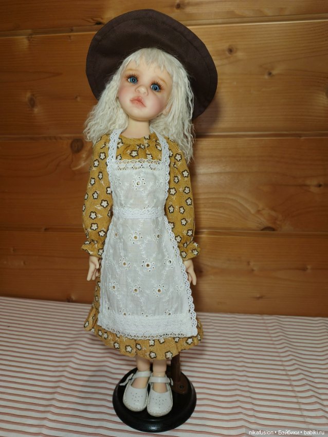 Костюм платье,фартук и шляпка на куклу БЖД MSD (фото 7)
