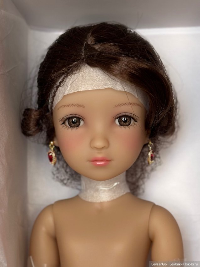 Амора Руби Ред/ Amora Ruby Red