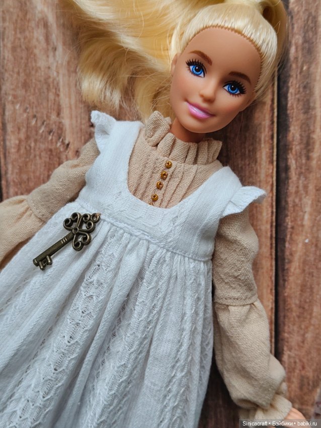 Одежда для кукол формата Барби (фото 2)