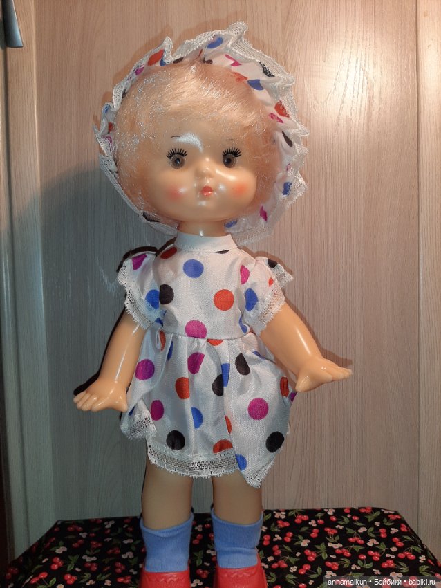 Шагающая куколка Настенька