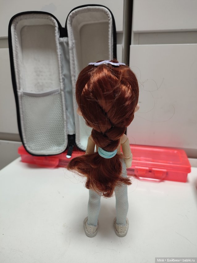 Кукла Монст Ксяоми Monst Xiaomi с вещами (фото 2)