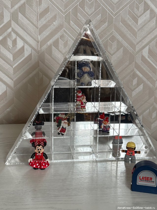 Для кукольной миниатюры домик