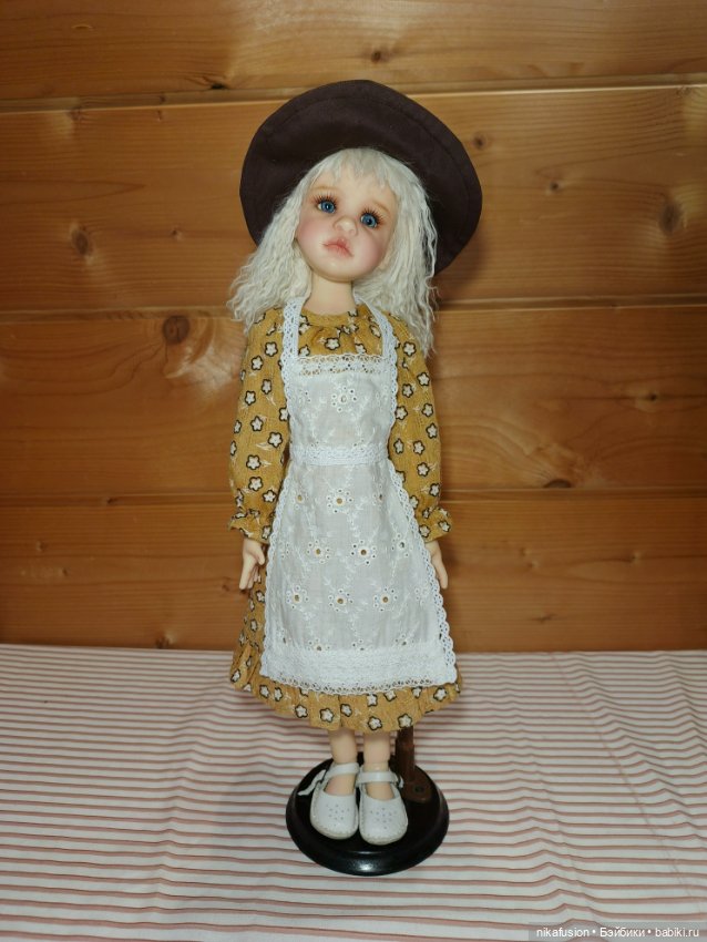 Костюм платье,фартук и шляпка на куклу БЖД MSD (фото 2)