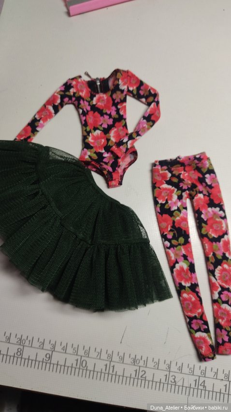 Боди и юбочка для кукол 30-35 см