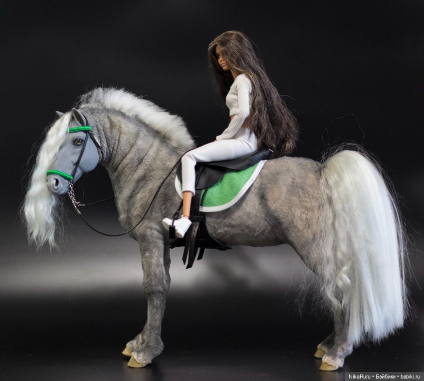 Лошадь для Барби, Фьордская серая лошадь подвижная в смешанной технике, конь