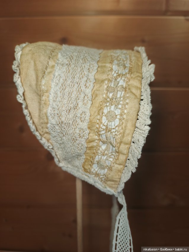 Чепчик на антикварную или винтажную куклу