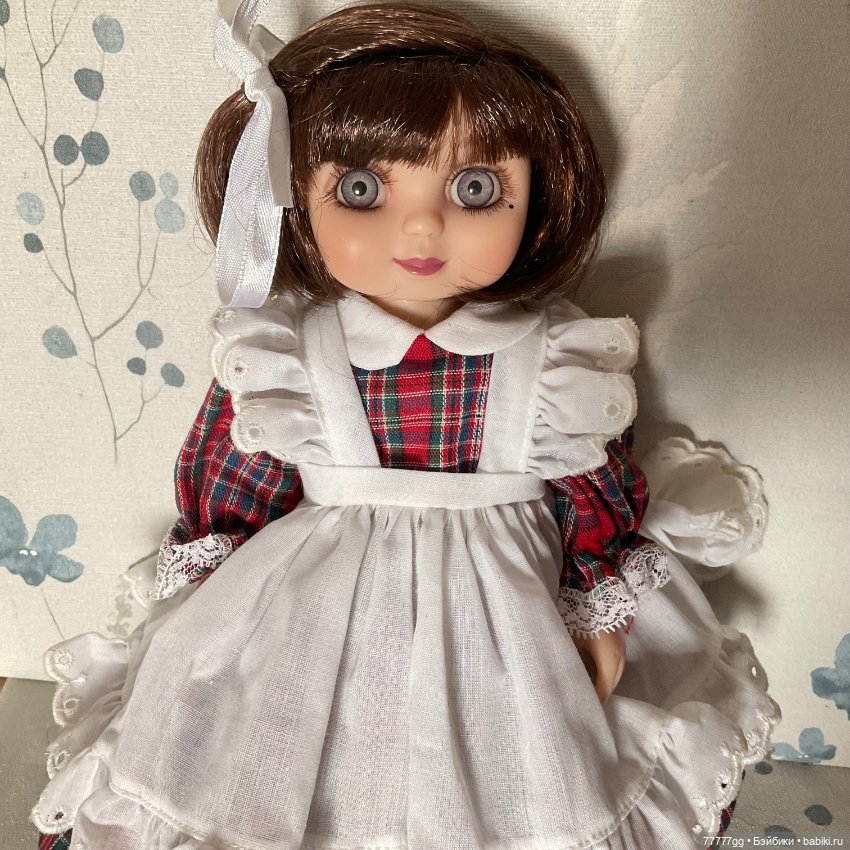 Анечка в клеточку — Коллекционные куклы (фото 2)