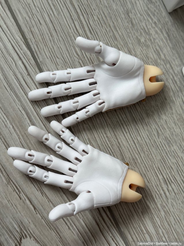 Продам шарнирные руки перчатки белые от LLT с шариками в нормале (фото 4)