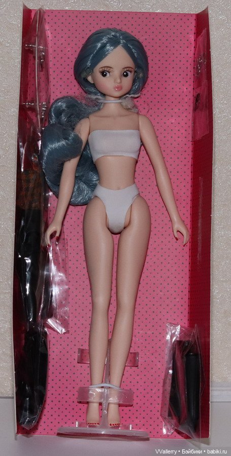 Super Mico Troublemaker white skin (blue hair)