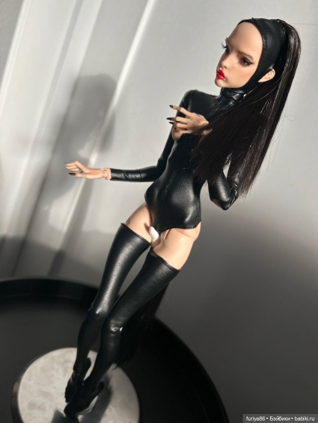 Комплект из кожи: Боди и чулки «Лошадка» (фото 2)