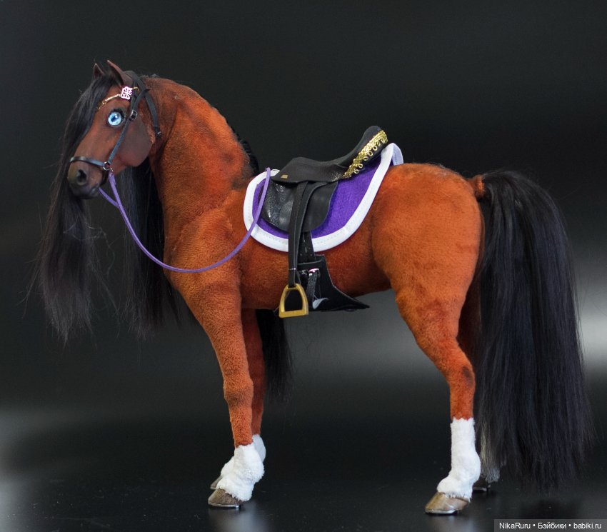 Лошадь для Барби, подвижная в смешанной технике, конь формат 1/6 (фото 2)