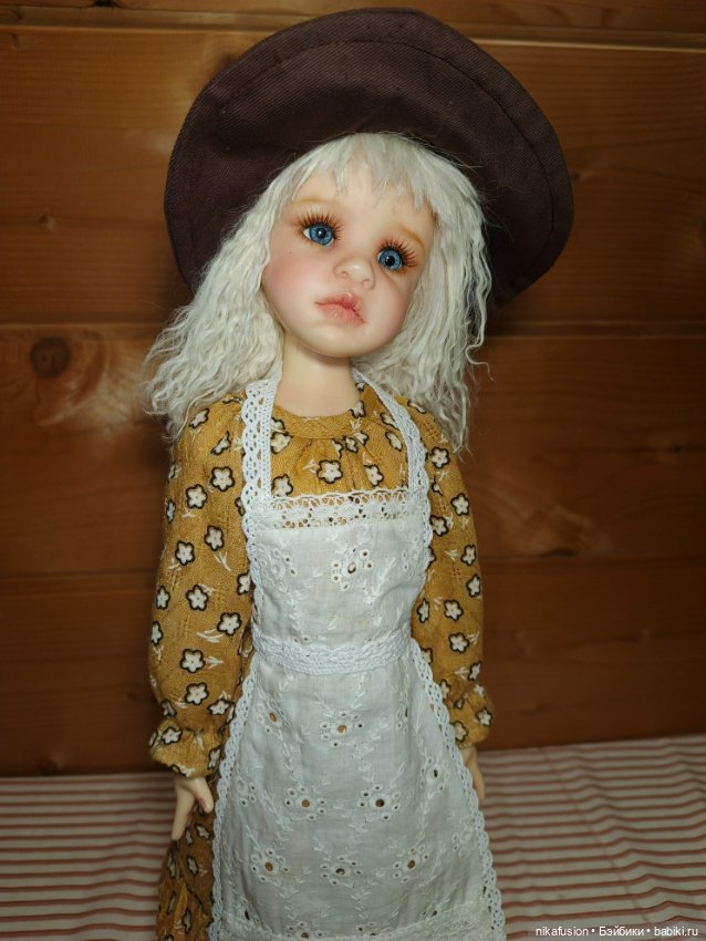Костюм платье,фартук и шляпка на куклу БЖД MSD (фото 6)