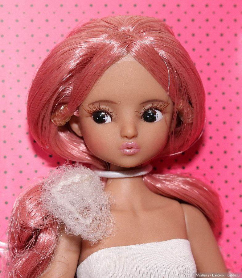 Super Mico Troublemaker tanned skin (pink hair) (фото 2)