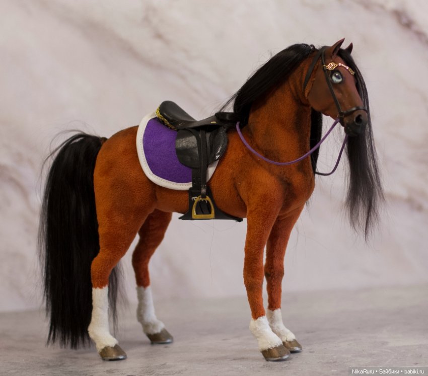 Лошадь для Барби, подвижная в смешанной технике, конь формат 1/6 (фото 7)