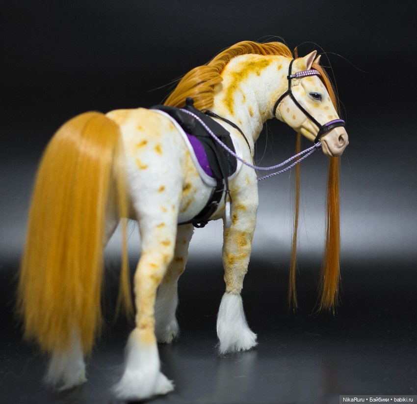 Лошадь для Барби, подвижная в смешанной технике, конь формат 1/6 (фото 3)